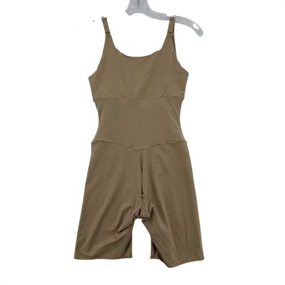 Maidenform Other - Maidenform Firm Foundations Body Shaper Romper Tan 2556 Women's Medium Shapewear